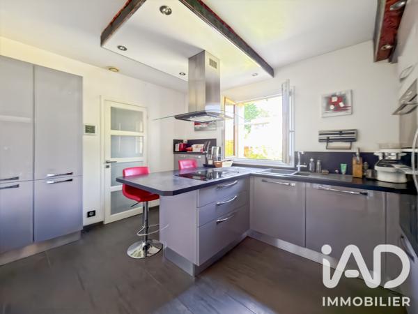 Maison à vendre 6 pièces 145 m² Émerainville