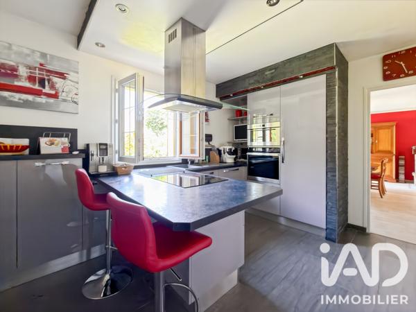 Maison à vendre 6 pièces 145 m² Émerainville