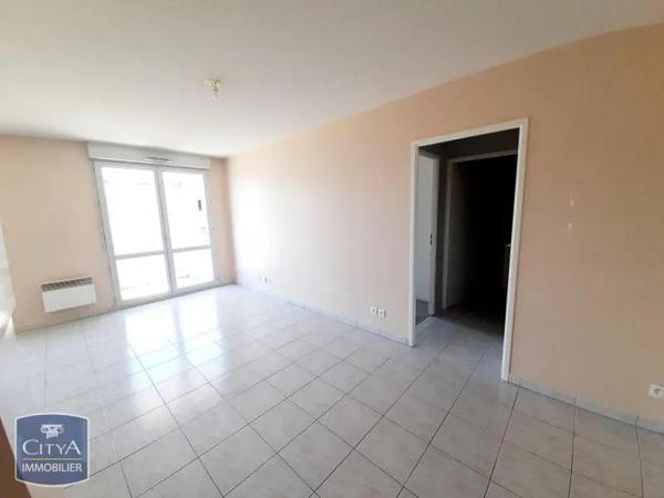 Appartement à louer 2 pièces 46.5m² Limoges (87100)