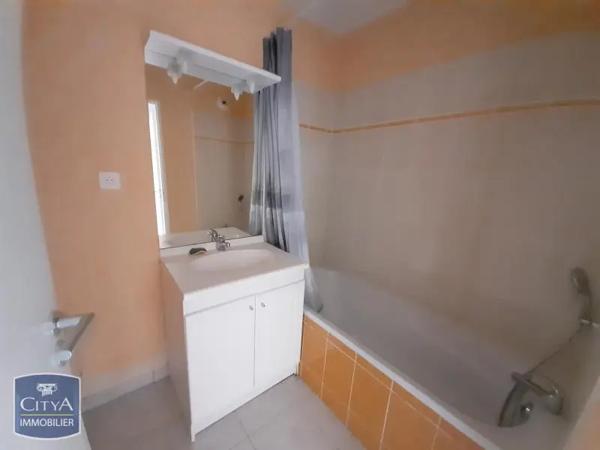 Appartement à louer 2 pièces 46.5m² Limoges (87100)
