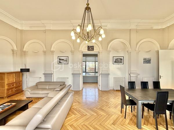 Appartement de 379 m²