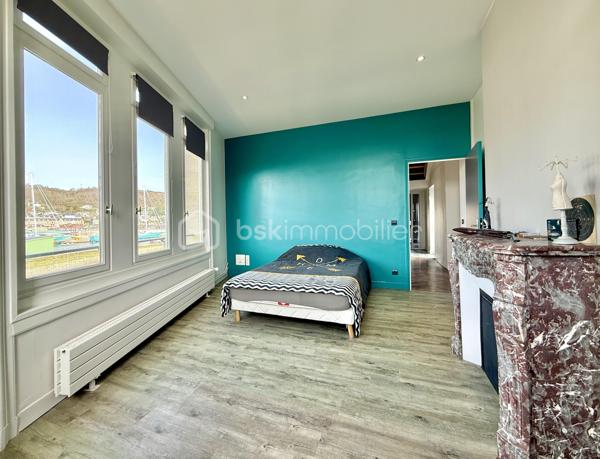 Appartement de 379 m²