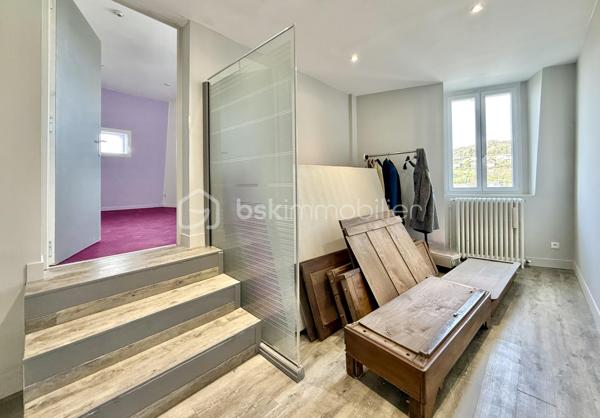 Appartement de 379 m²