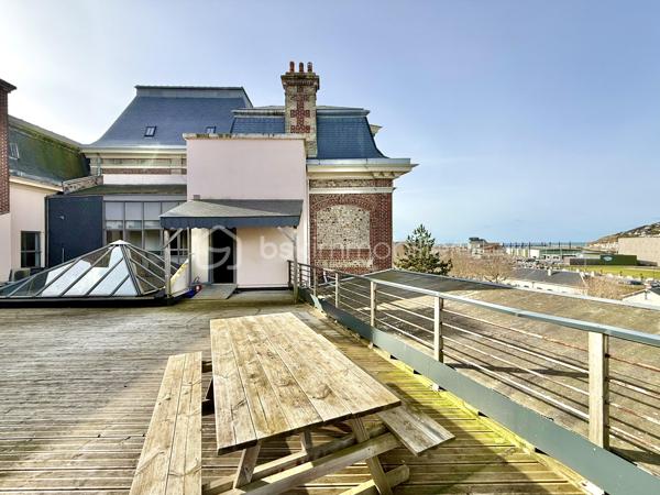 Appartement de 379 m²