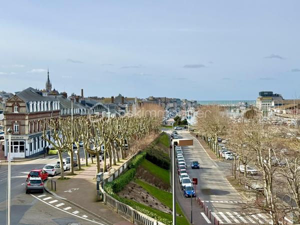 Appartement de 379 m²