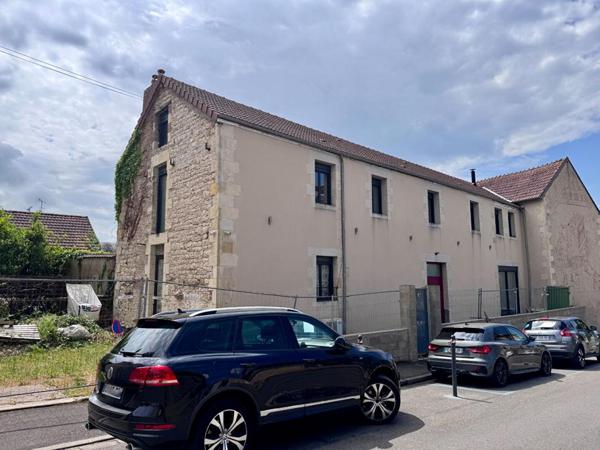 Maison Nevers 400 m2 centre ville