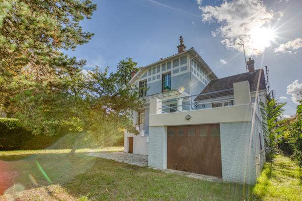 Maison Le Vésinet - MERLETTES