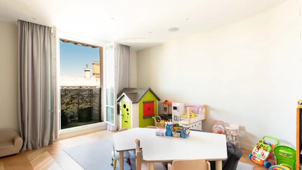 Appartement Paris 16e - TROCADÉRO / PASSY