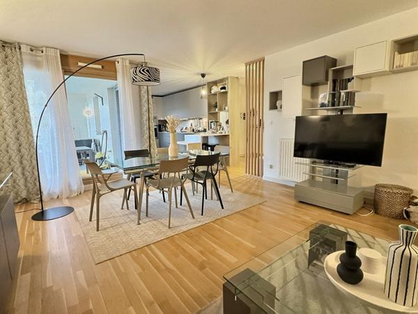 À vendre LYON MONPLAISIR Appartement 4 pièces avec balcon à vivre et garage en sous-sol