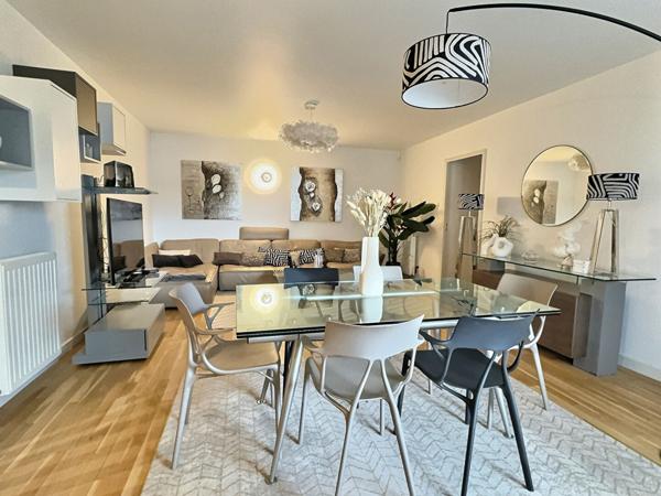 À vendre LYON MONPLAISIR Appartement 4 pièces avec balcon à vivre et garage en sous-sol
