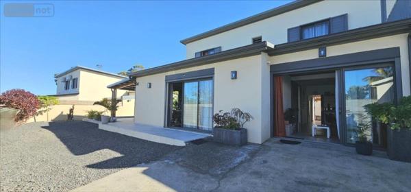 Maison à vendre à Saint-Pierre à la Réunion (97410), ref : 39738