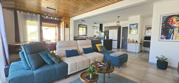 Maison à vendre à Saint-Pierre à la Réunion (97410), ref : 39738