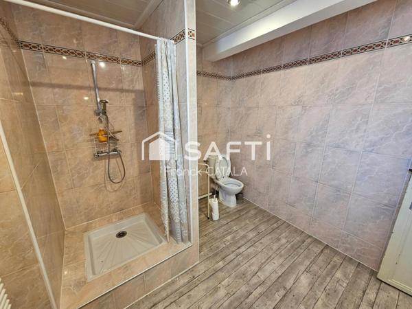 Du cachet pour cette maison centre ville avec Garage