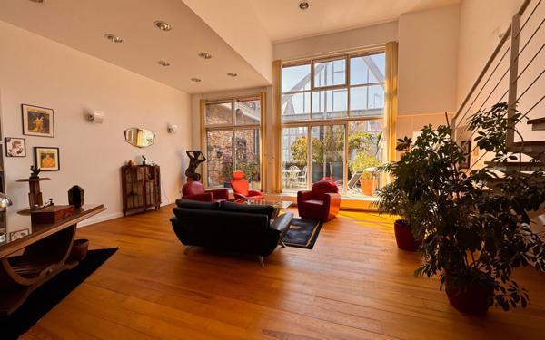 Appartement à vendre    4 pièces • 180 m2 Amiens