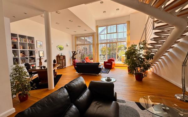 Appartement à vendre    4 pièces • 180 m2 Amiens