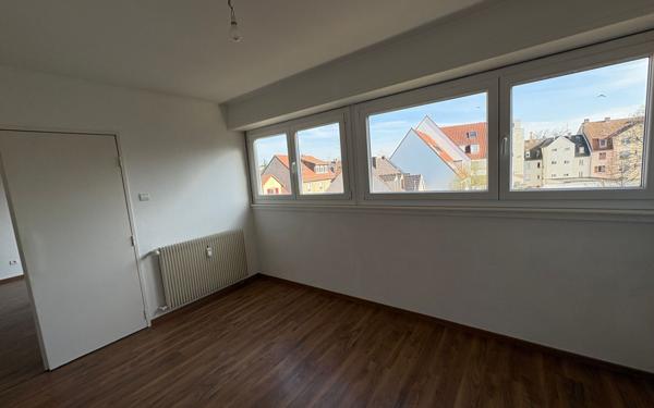 Appartement à vendre    4 pièces • 86 m2 Strasbourg