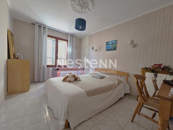 Achat/vente à vendre Maison Villa Solliès-Pont proche Toulon 7 pièce(s) 5 chambres 219 m²