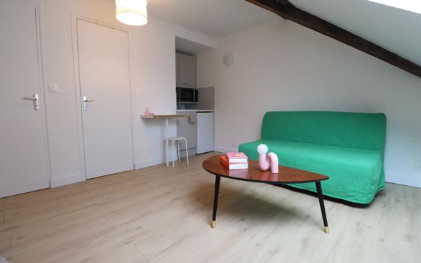 Appartement à louer    1 pièce •  Reims