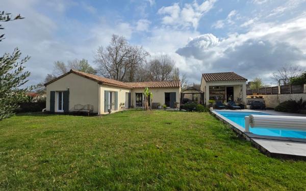 Maison à vendre    5 pièces •  Montboucher-sur-Jabron