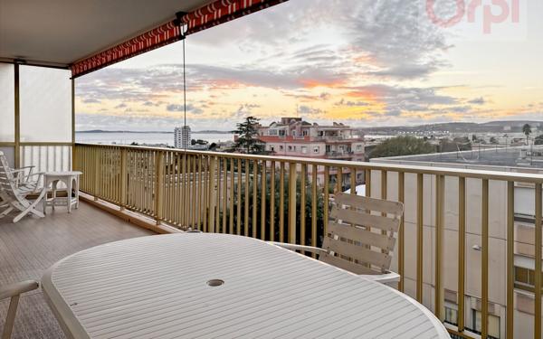 Appartement à vendre    2 pièces • 67 m2 Saint-Laurent-du-Var