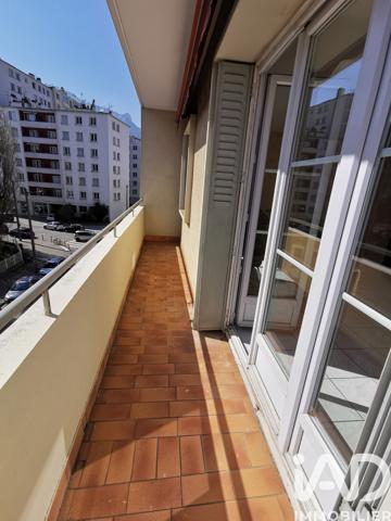 Appartement à vendre 3 pièces 67 m² Grenoble