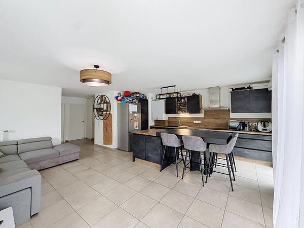 Appartement T3 à vendre SAINT JORIOZ (74)