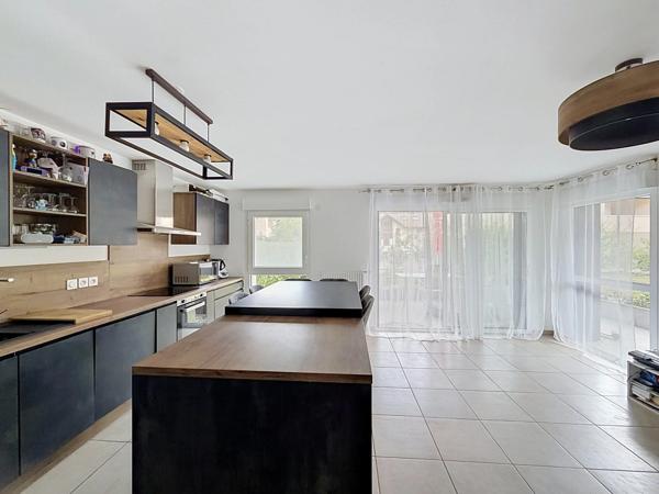 Appartement T3 à vendre SAINT JORIOZ (74)