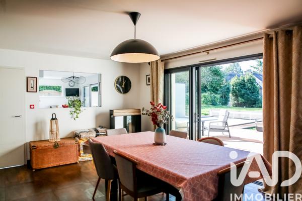 Maison à vendre 7 pièces 202 m² Saint-Brieuc-des-Iffs