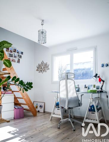 Maison à vendre 7 pièces 202 m² Saint-Brieuc-des-Iffs