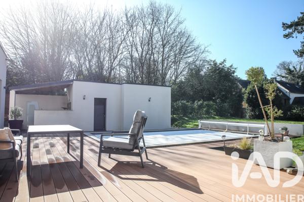 Maison à vendre 7 pièces 202 m² Saint-Brieuc-des-Iffs