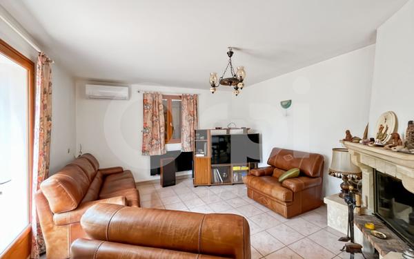 Maison à vendre    5 pièces •  Puget-Ville