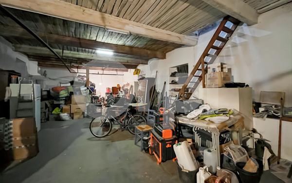 Maison à vendre    5 pièces •  Puget-Ville