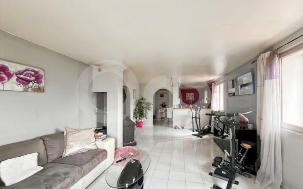 Maison à vendre    5 pièces •  Puget-Ville