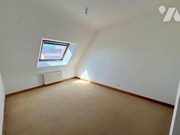 PACE - Secteur Beausoleil
Maison d'habitation édifiée en 2005 comprenant : 
Entrée, cuisine o...