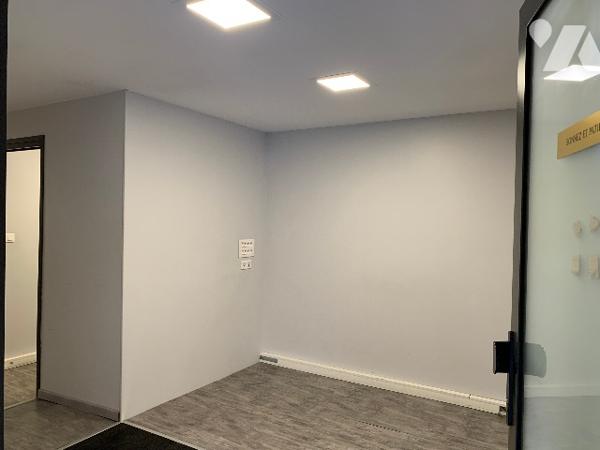 Local Saint Aubin 55 m²