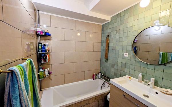 Appartement à vendre    3 pièces •  Avignon