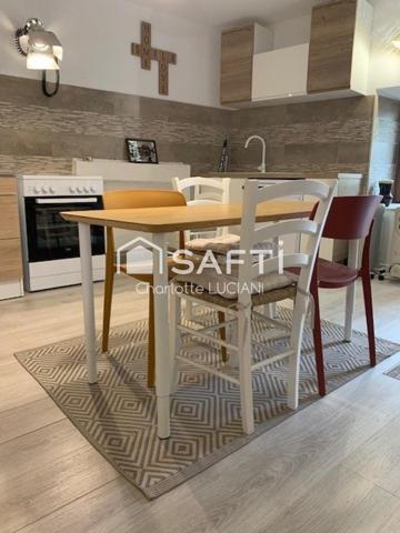 Maison de Ville en Parfait Etat