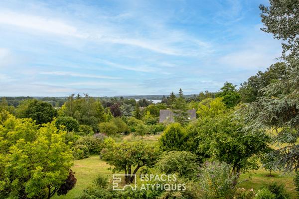 Maison dans son parc avec vie de plain-pied
