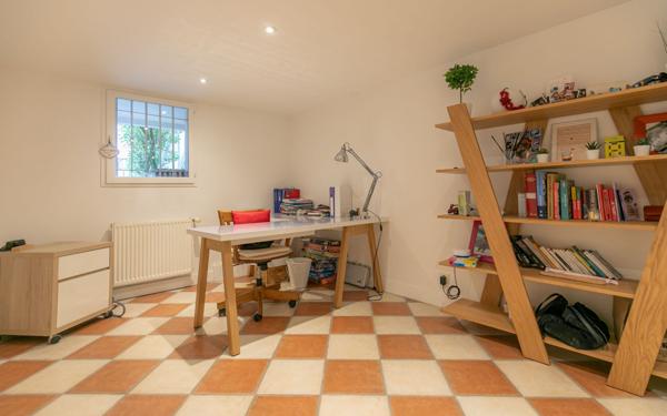 Maison à vendre    5 pièces • 130,58 m2 La Varenne - Saint-Maur-des-Fossés