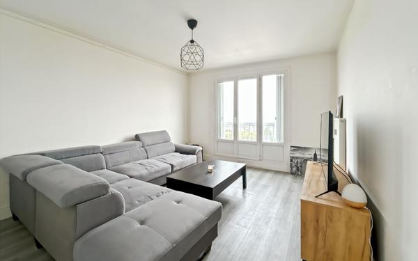 Appartement à vendre    2 pièces • 49,37 m2 Saint-Jean-de-Braye