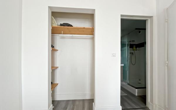 Appartement à vendre    2 pièces • 49,37 m2 Saint-Jean-de-Braye