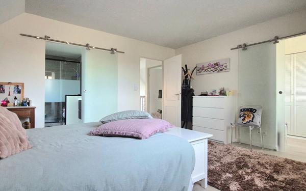 Maison à vendre    9 pièces • 227,16 m2 Yerres