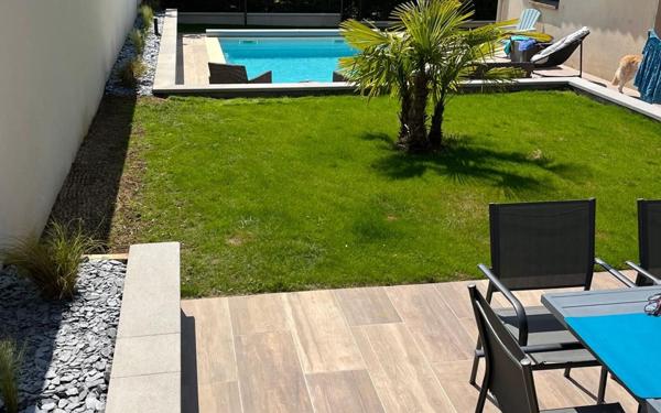 Maison à vendre    9 pièces • 227,16 m2 Yerres