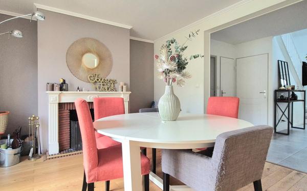 Maison à vendre    9 pièces • 227,16 m2 Yerres