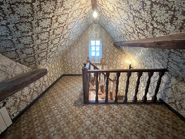 Maison ST AUBIN EN BRAY 7 pièce(s) 120 m2 / Grange 190 m² / Dépendance 60 m²/ Terrain 1983 m²