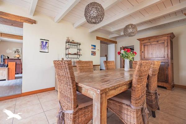 Maison à vendre |  Tonnay-Charente |  3 pièces | 140 m²