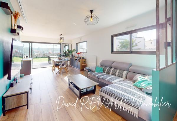 À quelques pas du coeur vivant d'Elven, une élégante parenthèse contemporaine