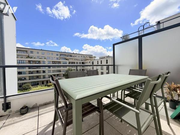 F3 CITE GARDIN - DEUX TERRASSES 