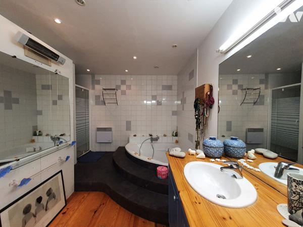 Maison Caen 8 pièce(s) de 215 m² habitable