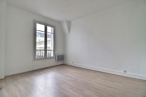Appartement Colombes 2 pièce(s) 29 m2 refait à neuf !